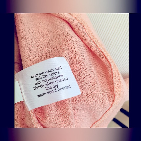 Lane Bryant Peach Max swing mocked yoke top 14/16 . 3/$15 - Picture 8 of 9